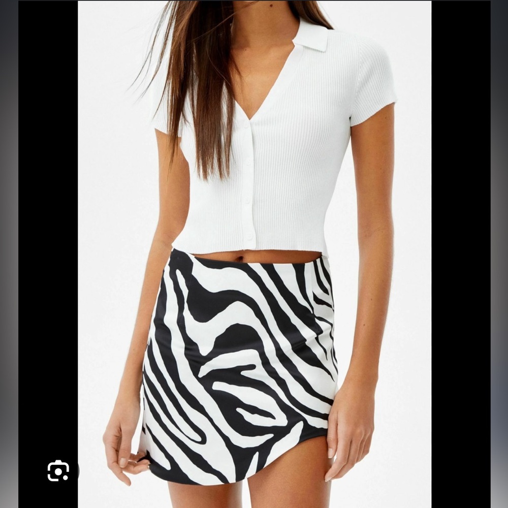 Bershka Y2K Zebra Mini Skirt Hot Girl Clubwear Model Off Duty Baddie‎ Core- Med